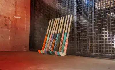 activiteiten-hockey-subbanner-kies-je-hockeystick-min